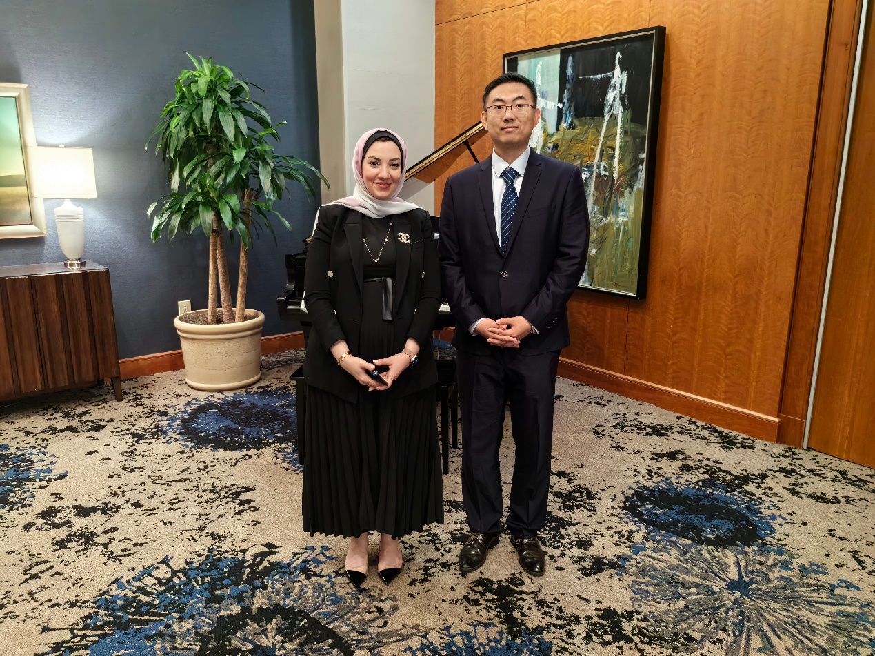 程文博先生与英国 Gill Jennings & Every LLP 合伙人 Alasdair Macquarrie